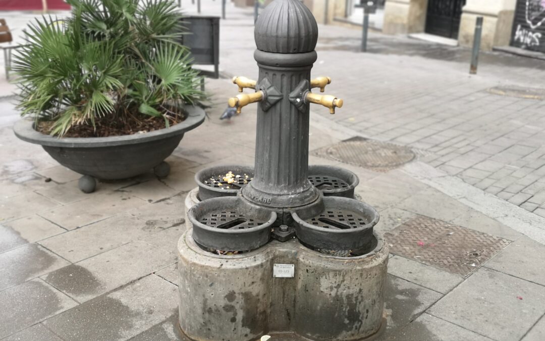 Font de la Plaça de les Navas