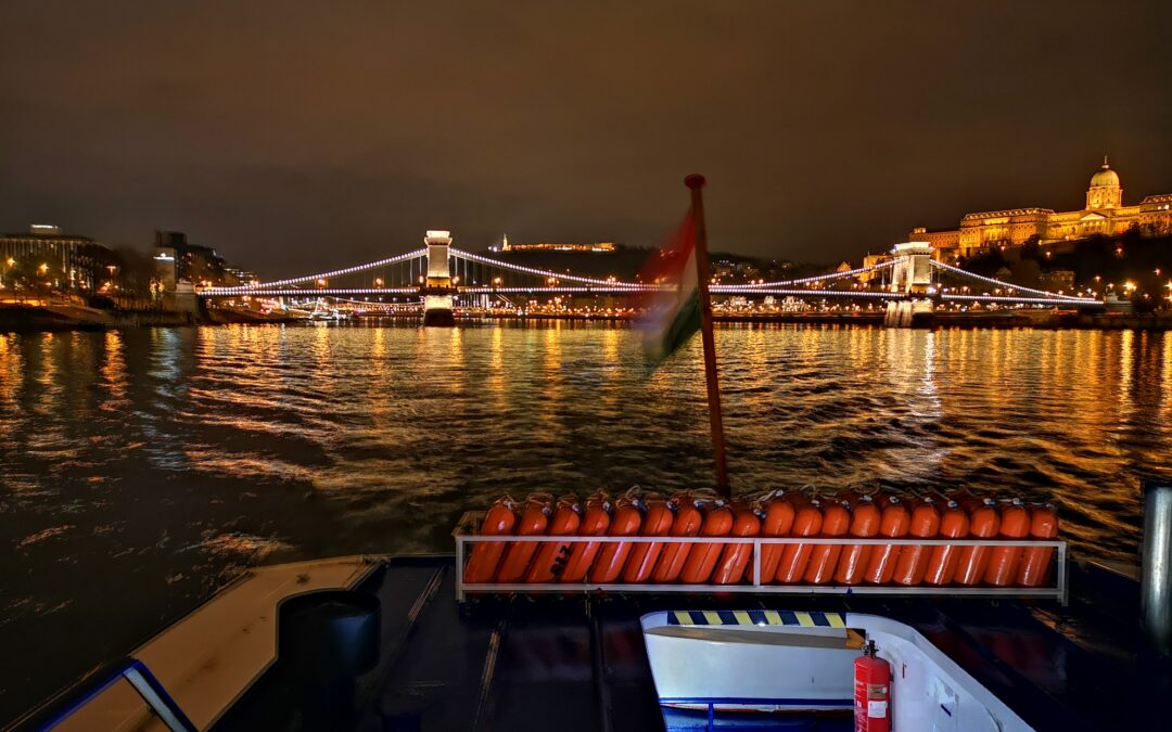 Creuer nocturn al Danubi a Budapest